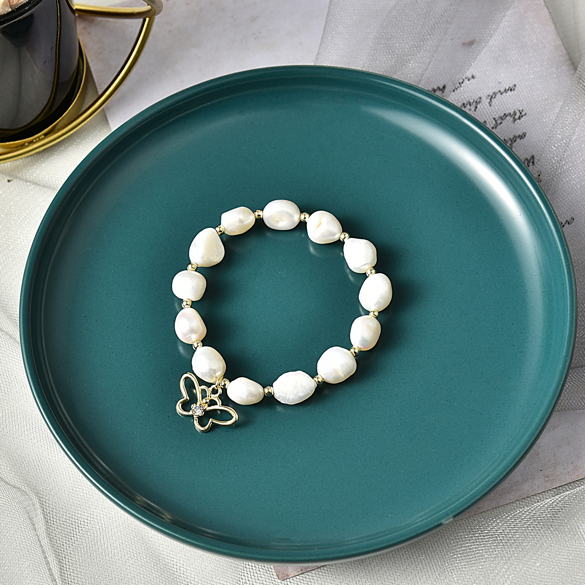 新品天然异形珍珠手链 复古冷淡风巴洛克大颗淡水珠蝴蝶手串手环