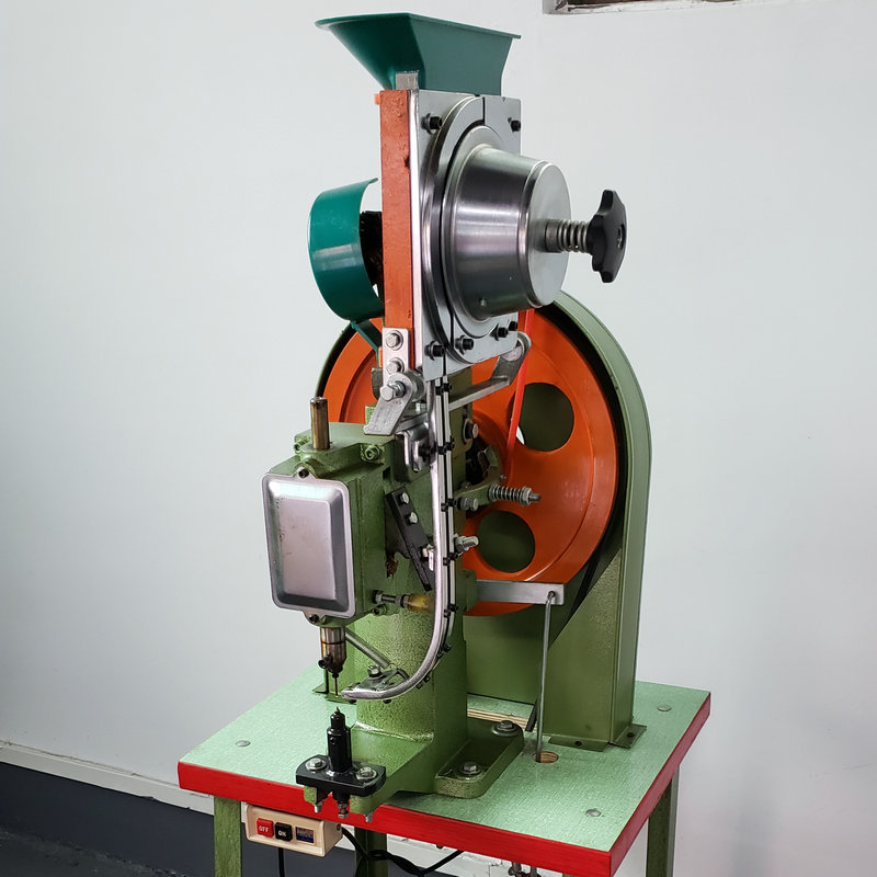 hj-j5e半自动鸡眼机 多功能钉扣机打扣机鞋眼机 半自动鸡眼机