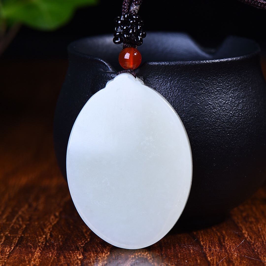 新疆和田玉白玉连年有余玉牌吊坠年年有余鱼项链玉坠牌子椭圆形