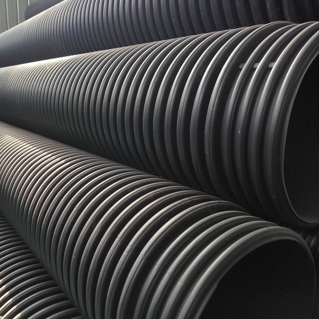 山东厂家供应hdpe双壁波纹管优质塑料管批发pe下水道排水管