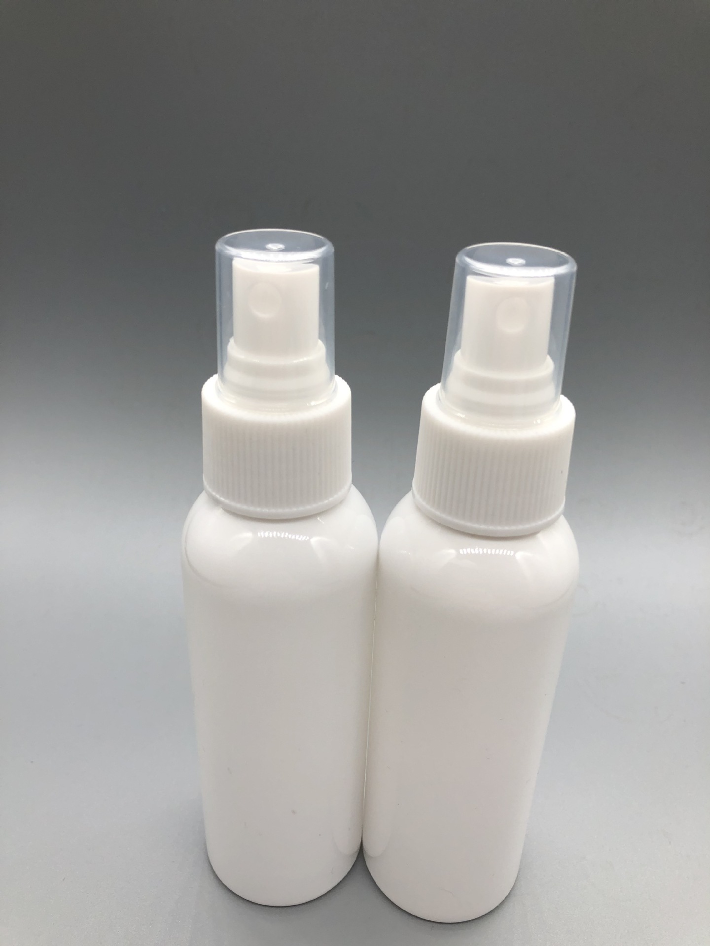 【厂家直销】100ml喷瓶酒精瓶碘伏消毒剂瓶消毒水瓶24口喷雾瓶pet