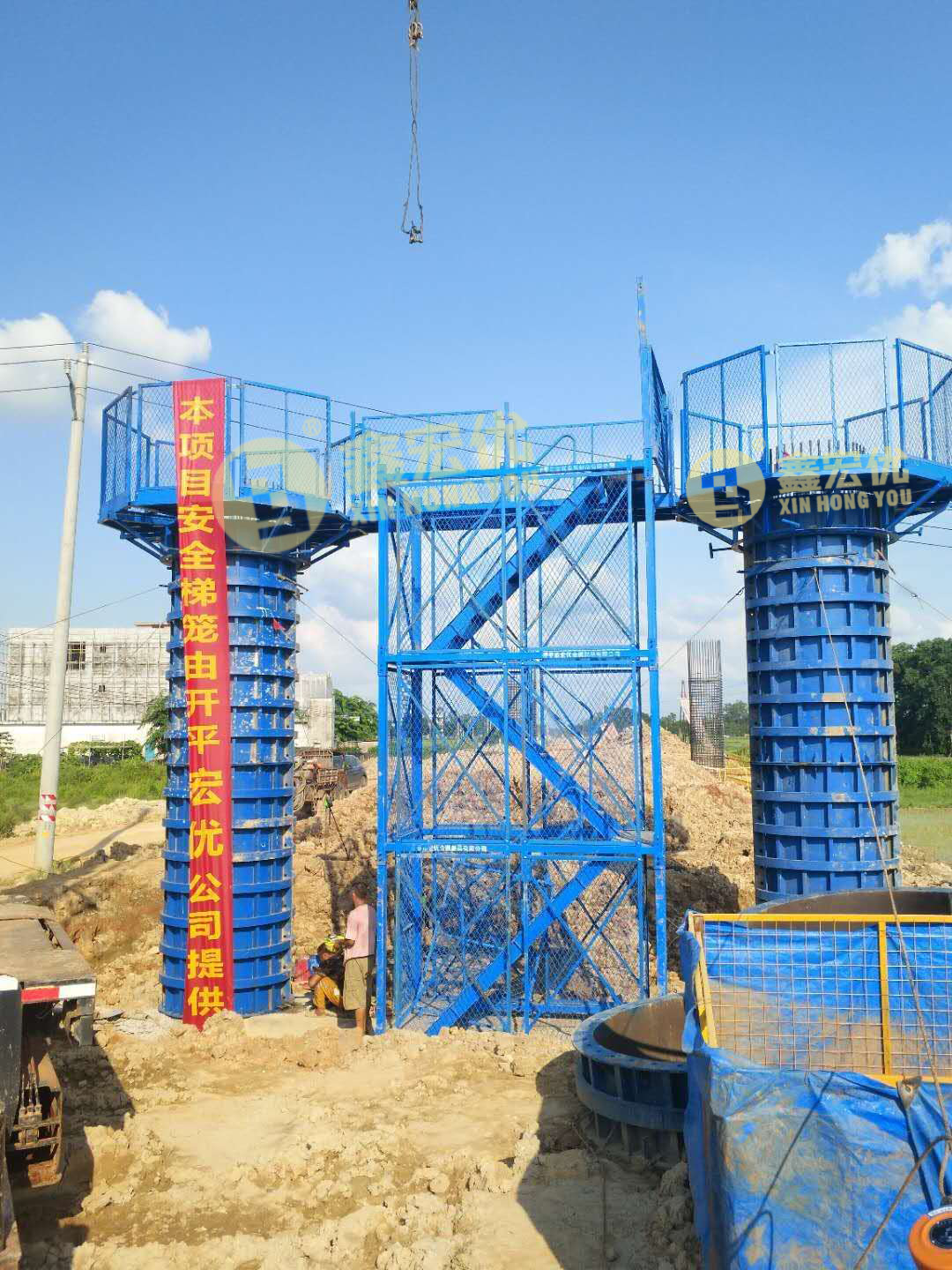 鑫宏优施工平台 圆柱施工平台 圆形桥墩施工安全通道 可按需定制