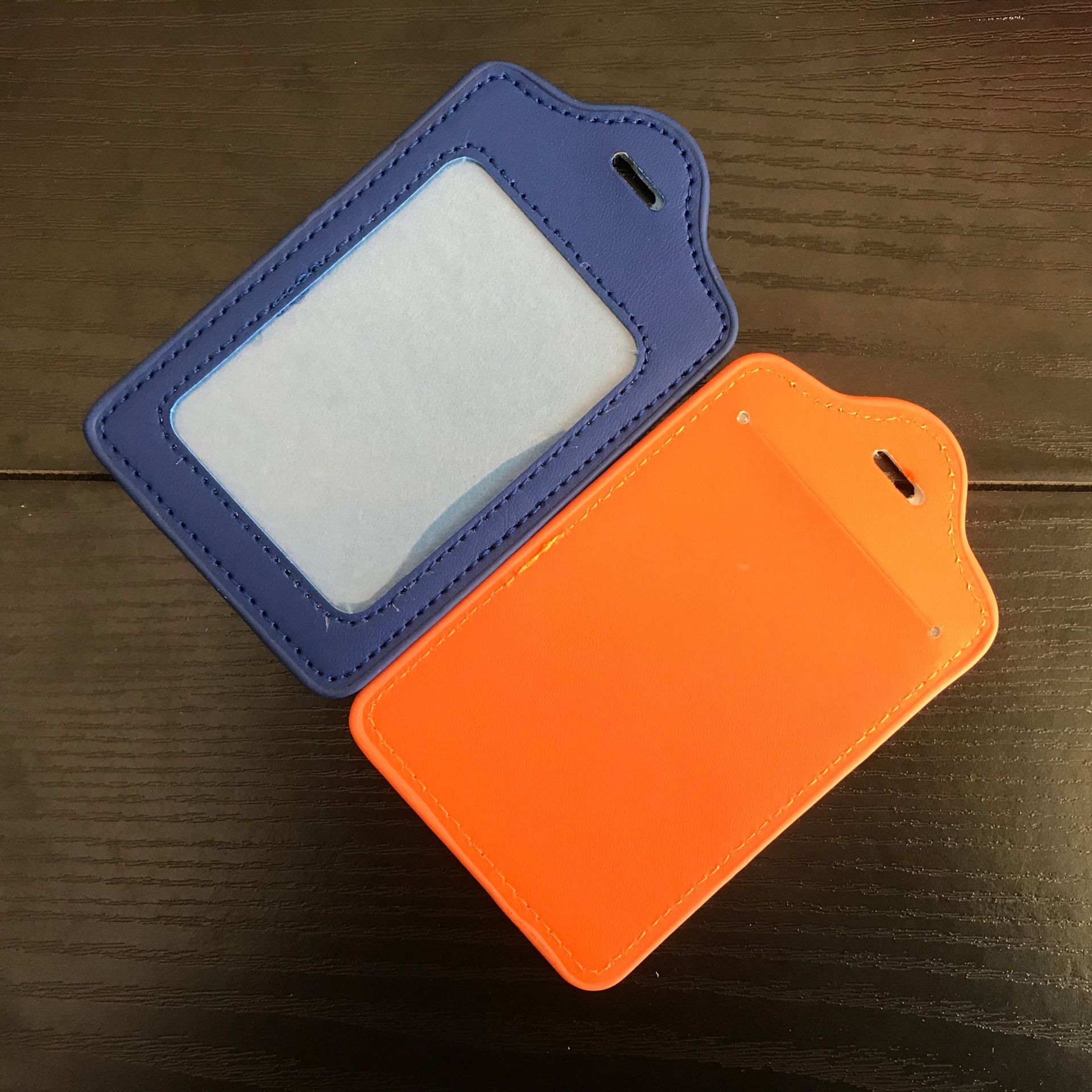 工作证皮质卡套工牌工作胸牌胸卡厂牌挂牌学生接送公交