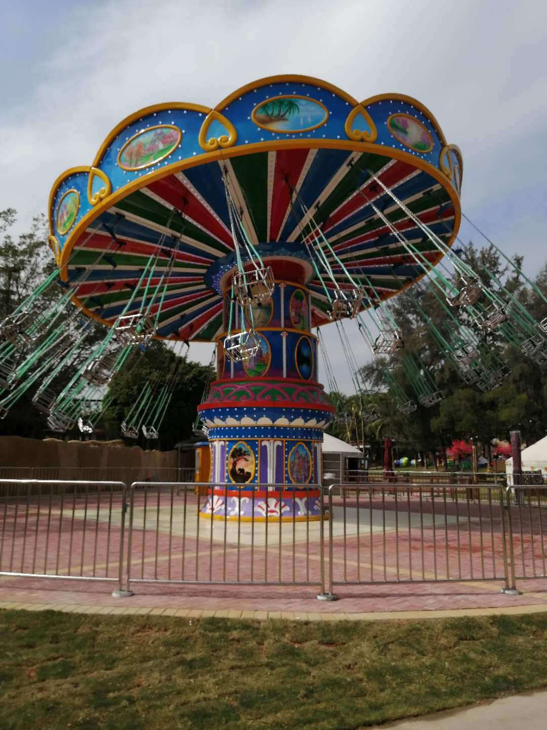 厂家供应户外大型旋转摇头飞椅成人旋转摇摆飞椅36座飞椅游乐设备