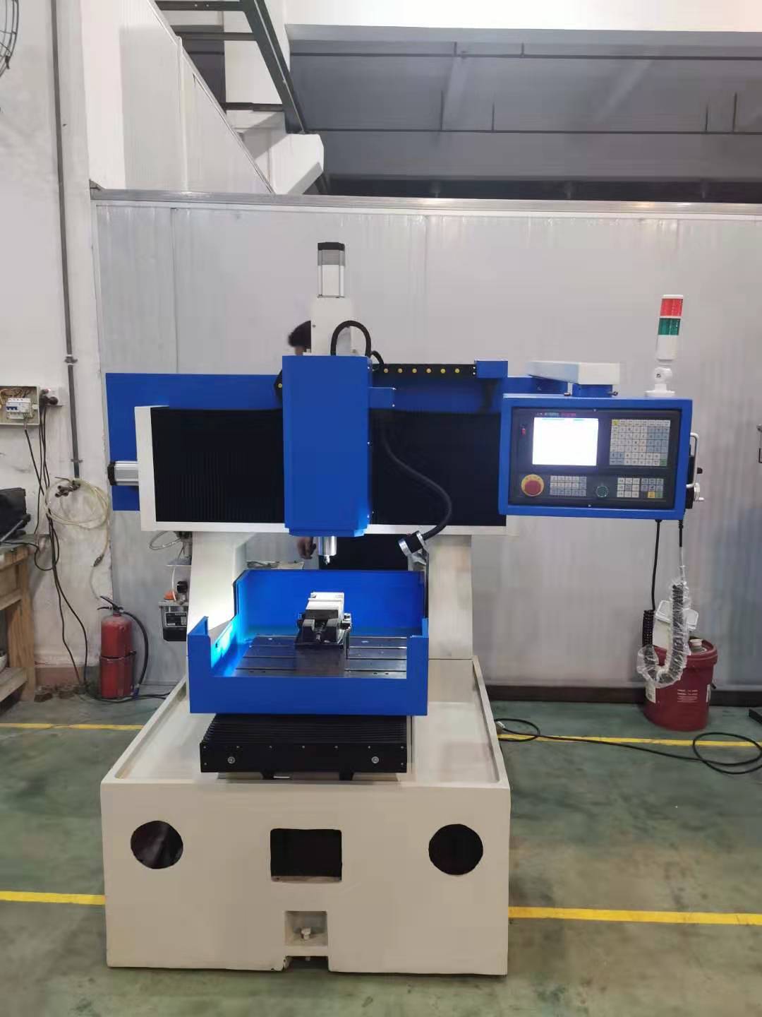 口罩熔喷布模具微孔钻孔机设备 无纺布钻孔0.2mm小孔机器厂家现货