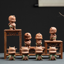 创意陶瓷人物撒尿童子茶宠摆件喷水小和尚精品茶玩茶具配件摆设品