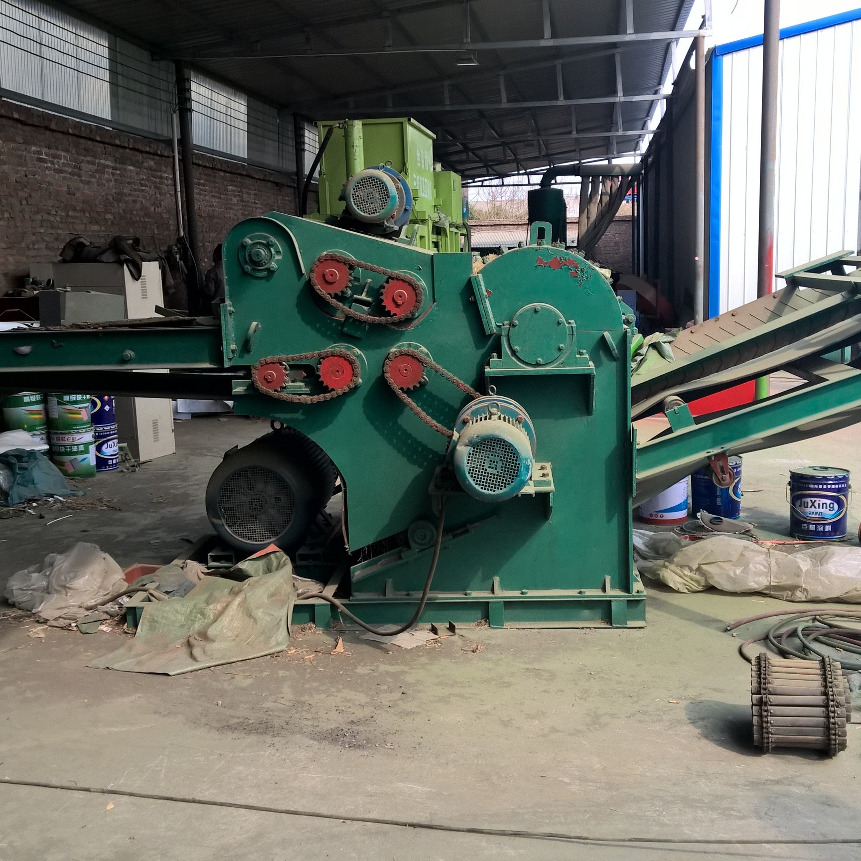 供应 双口废旧木材建筑模板粉碎机 大型移动集装箱壳子板破碎机