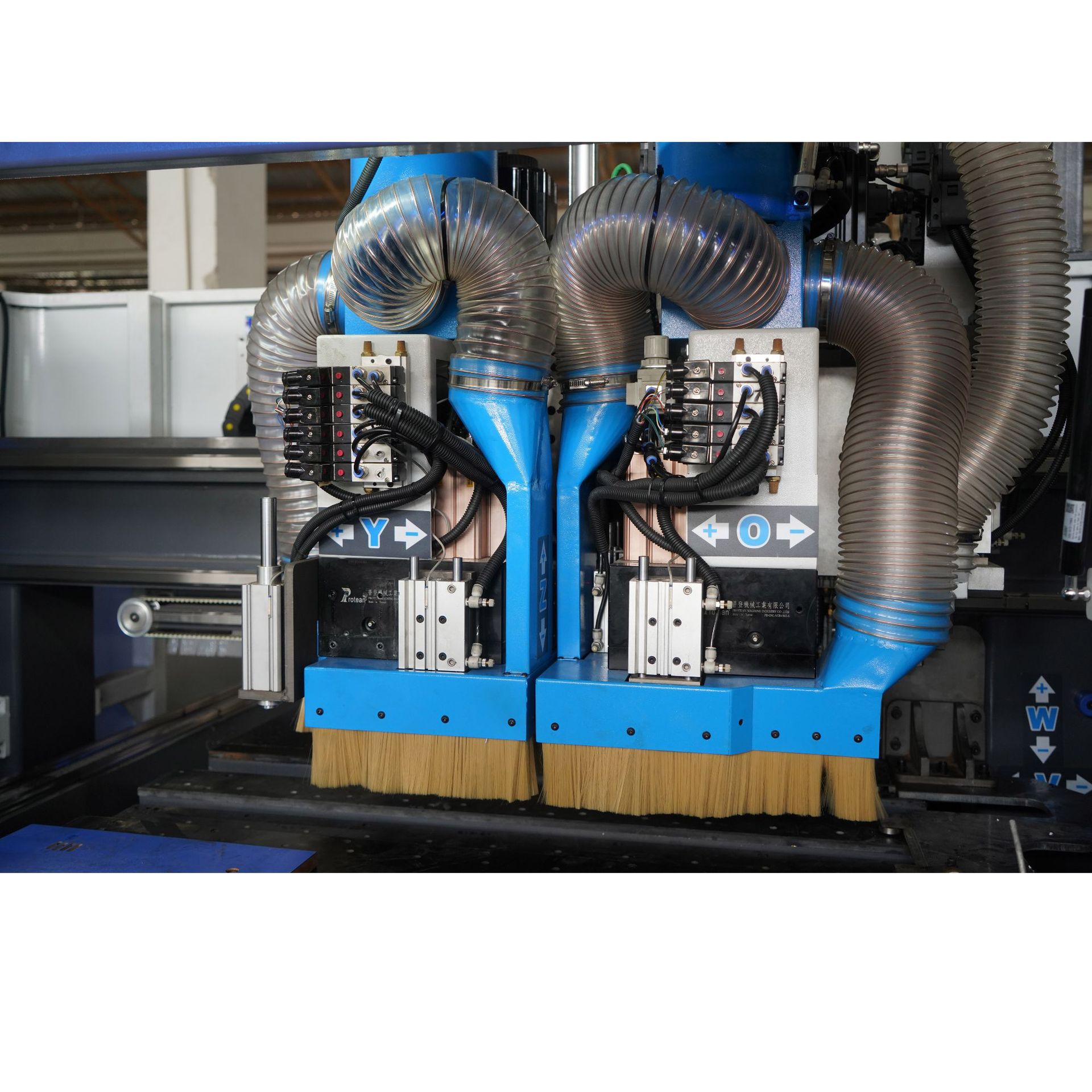 极宇厂家直供双钻包数控六面钻 六面钻孔开槽铣形cnc钻孔机定制