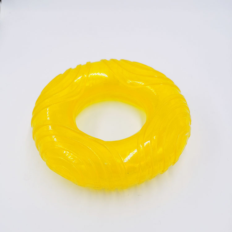 Factory Direct Supply TPR Thread Sound Transparent Circle Medium and Large Pet Molar Tooth Cleaning Rubber Ring New Dog Toy