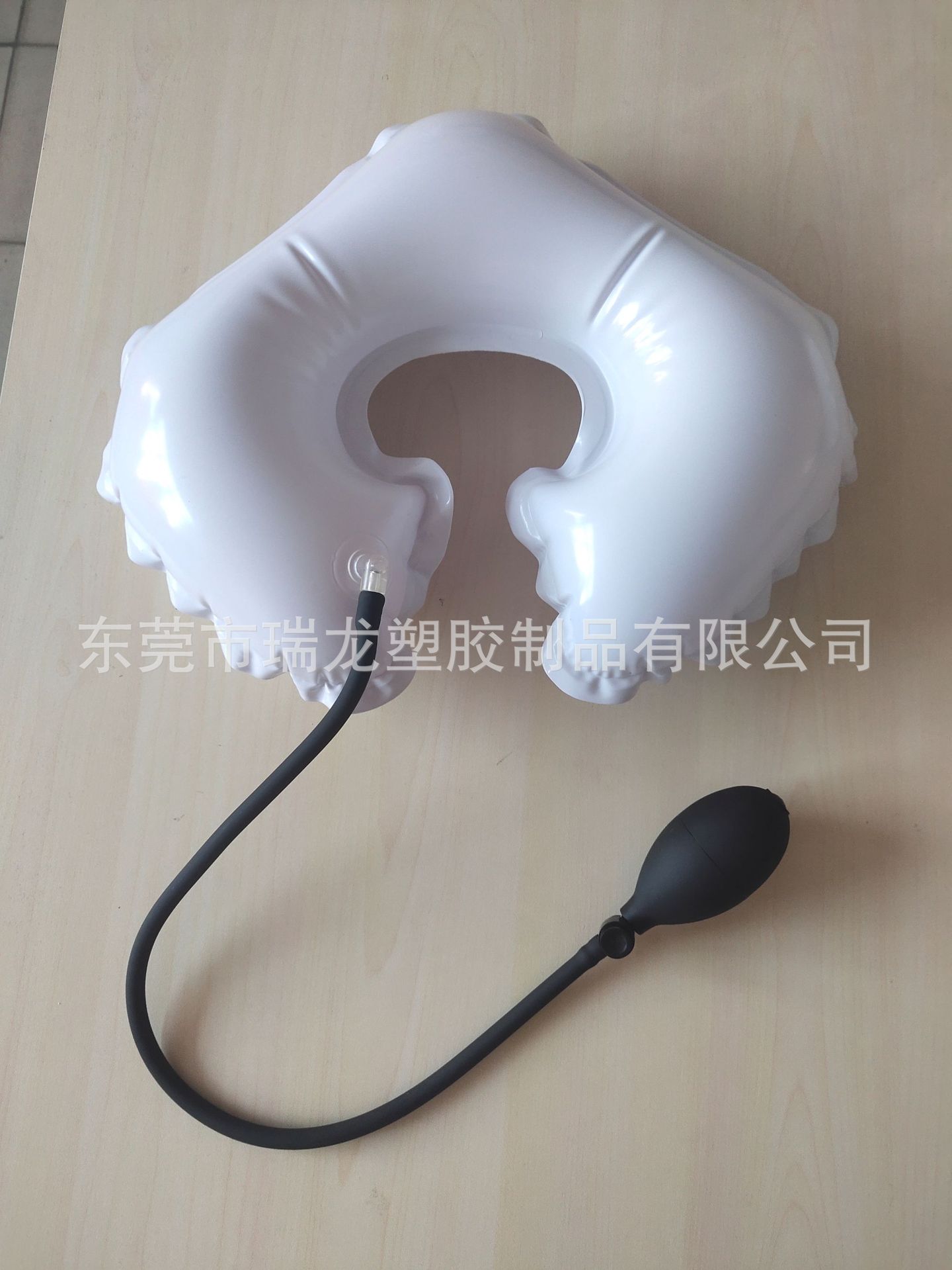 专业开发定制 pvc手捏球按压气囊 加热tpu护肩膀气垫 可定制尺寸