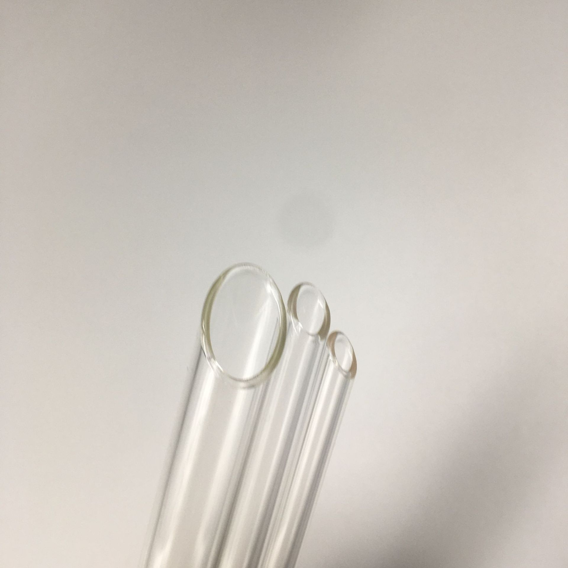 斜口玻璃吸管高硼硅彩色耐高温粗奶茶可戳破透明玻璃厂家定制