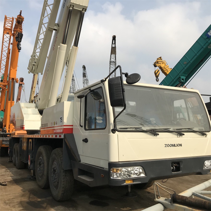 70吨中联qy70v汽车吊zoomlion吊车中联重科qy70v起重机出售