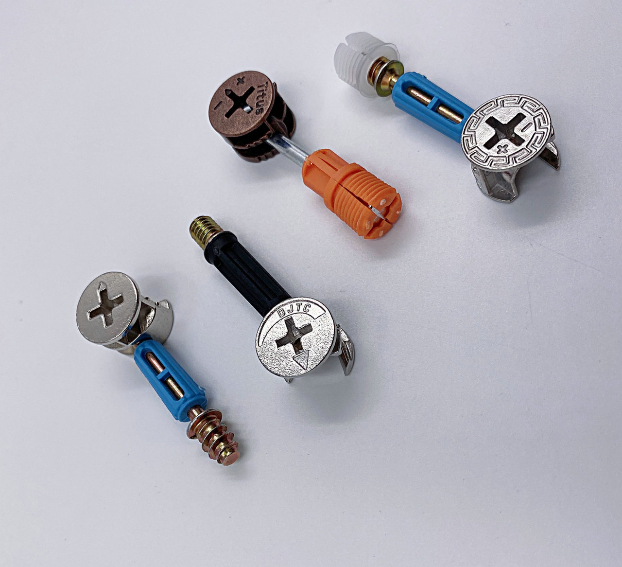 板式家具连接件紧固件 衣柜三合一连接件 家具五金连接件