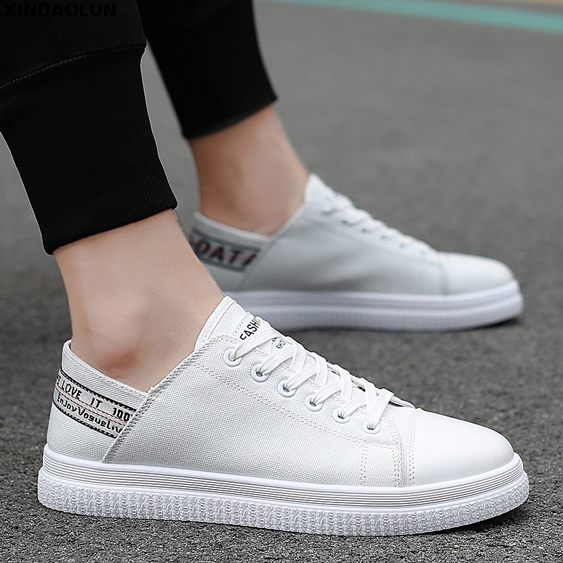 男童鞋子2020春款10男孩白色板鞋韩版12中大童帆布鞋15岁小学生潮