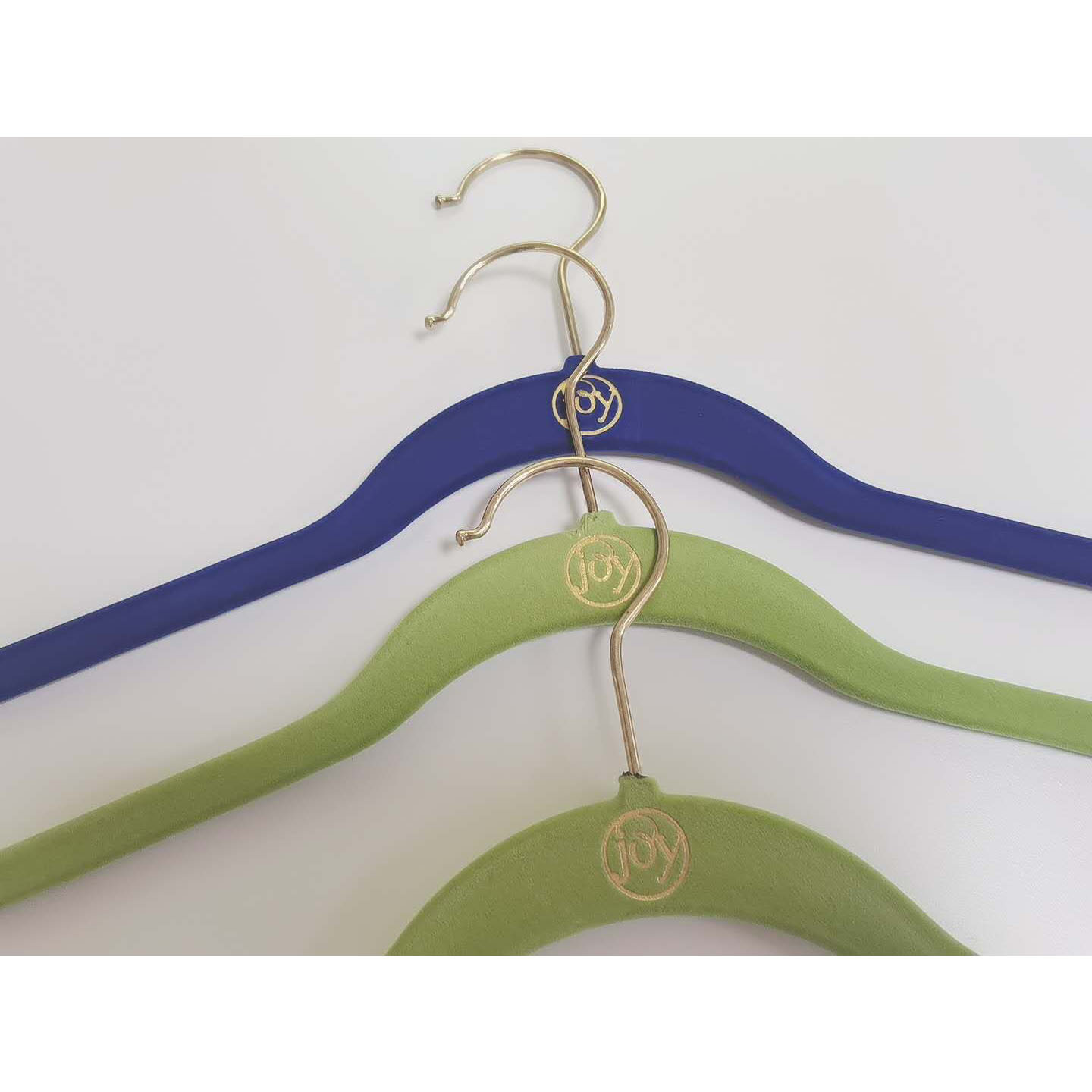 现货安琦烫金丝印女装植绒衣架 防滑植绒衣架 批发清仓