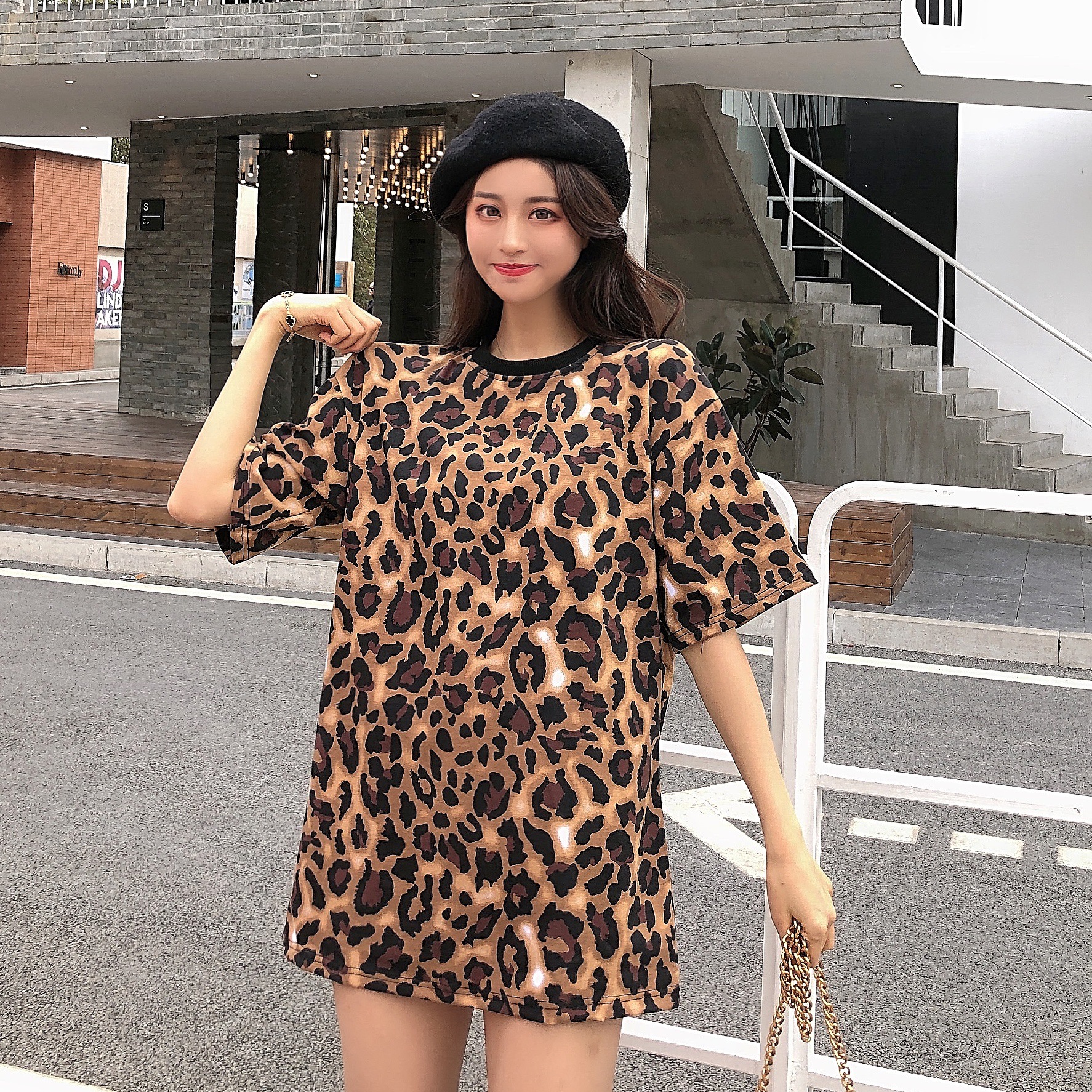 豹纹短袖t恤女2020夏季新款韩版宽松下身失踪蹦迪ins上衣服潮春装