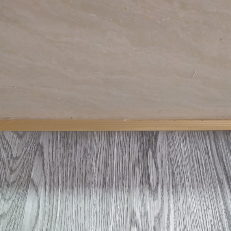 复合木地板收边条柜子隔断楼梯七字扣条批发铝合金直角扣