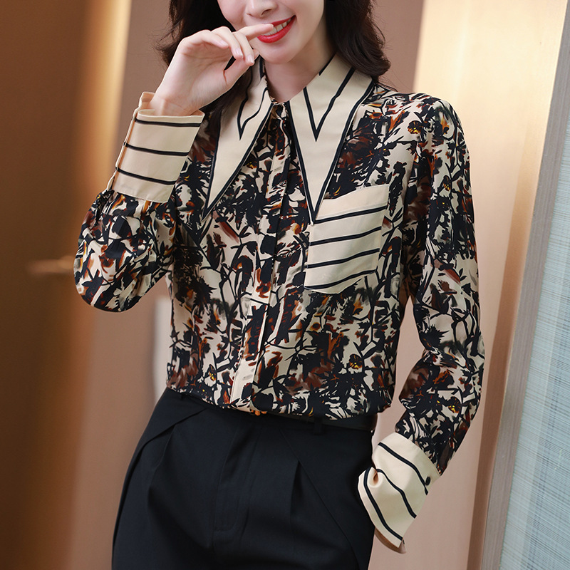 真丝衬衫女2020早秋新款高端设计感复古花衬衫桑蚕丝气质长袖上衣