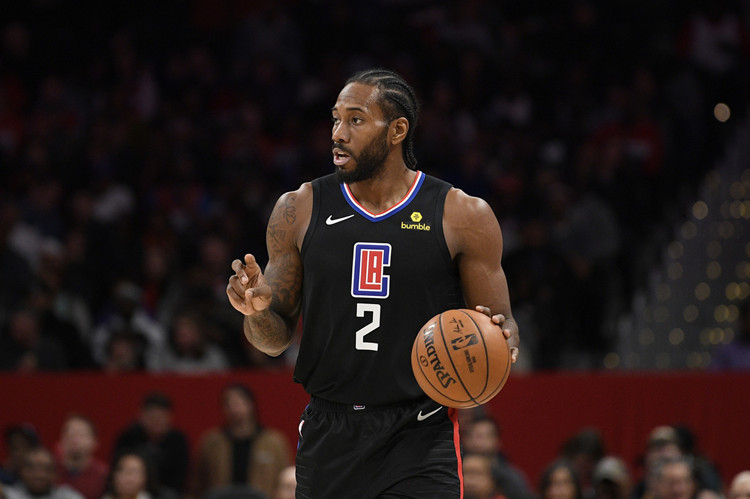 篮球星快船队2号伦纳德 小卡细款运动手环硅胶腕带球迷饰品欧文詹