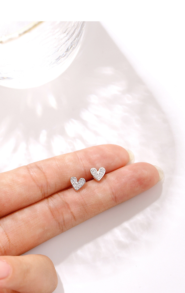 爱心耳钉少女纯银迷你精致耳饰小巧s925耳骨钉韩国小清新锆石耳环