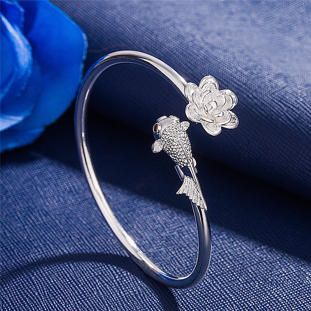 时尚日韩灵动双鱼开口镀银手镯 简约转运鲤鱼戏荷花好运连连手环