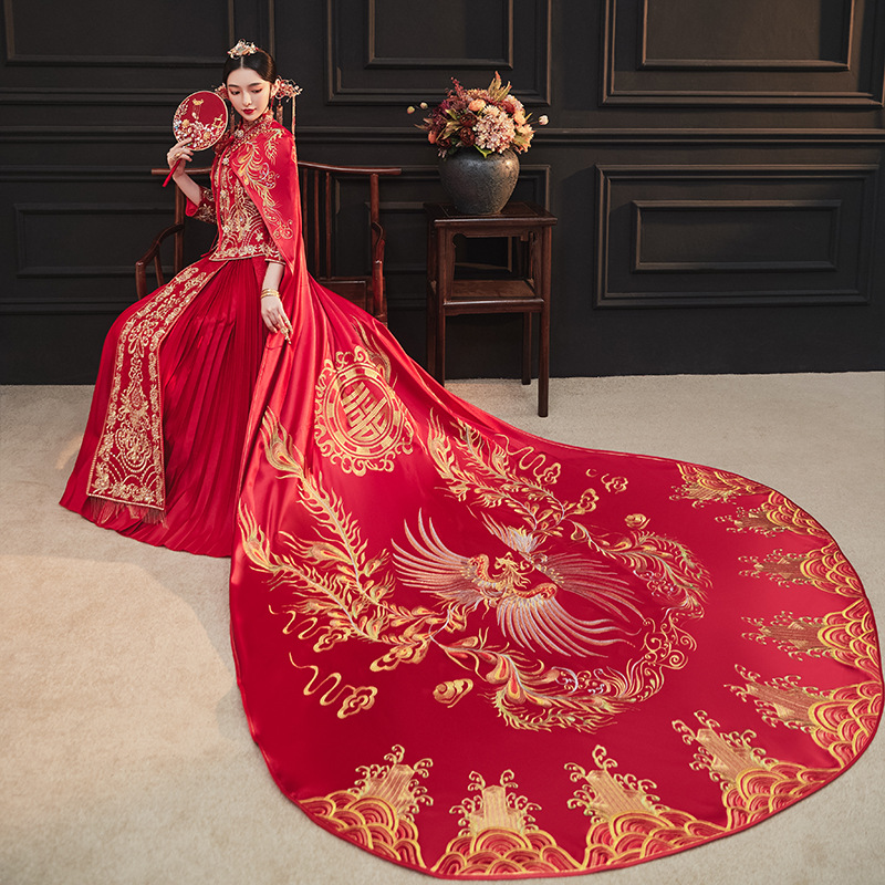 披风秀禾服2022新款结婚新娘服中式婚纱凤冠霞帔长拖尾秀禾女修身