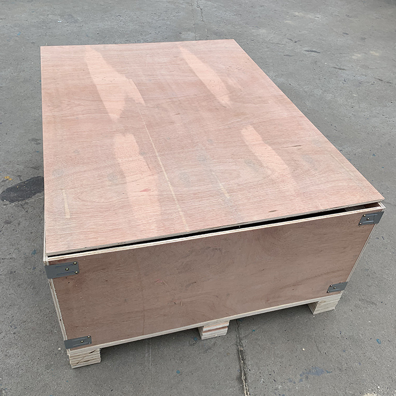 (胶合板属于人造板类材料又叫三合板),均选用厚度12～18mm 的优良板材