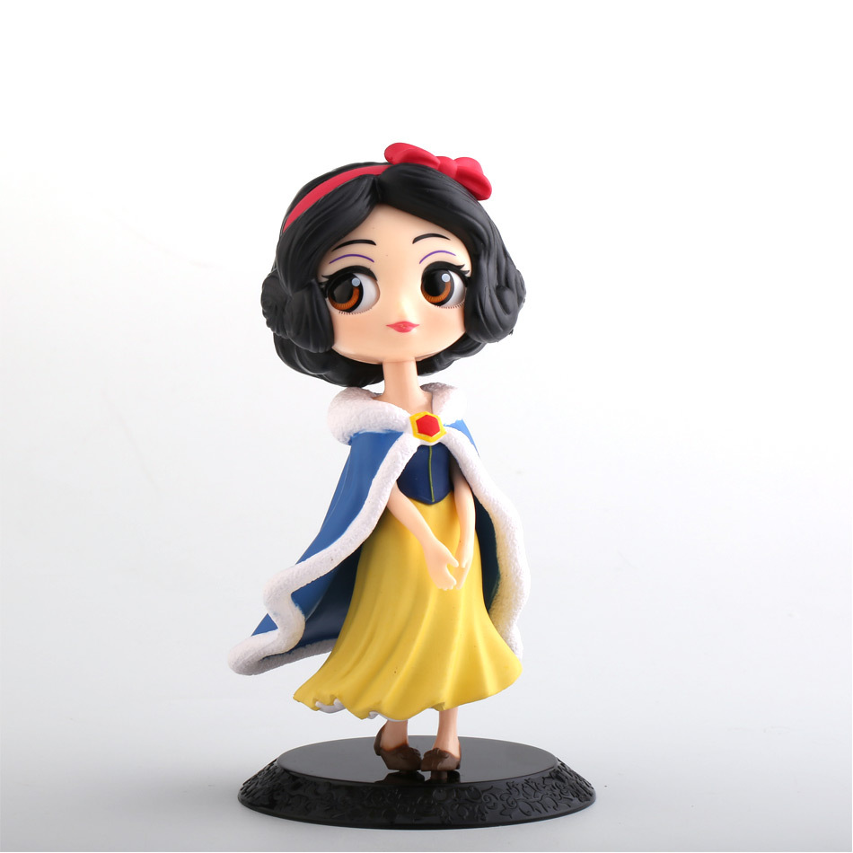 披风白雪公主蛋糕摆件手办实心玩具公仔烘焙摆件蛋糕配件玩具