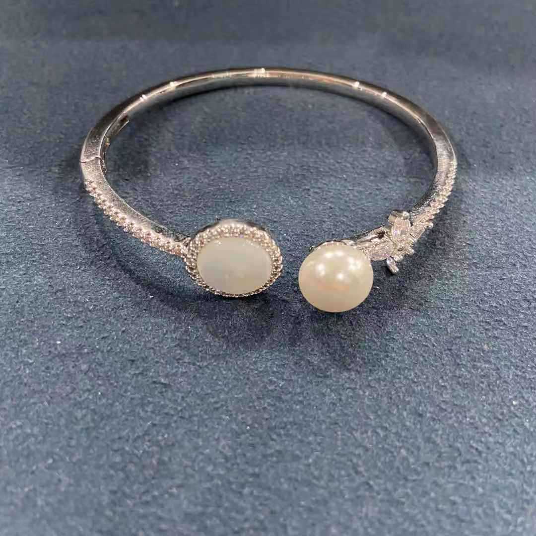 a家欧美时尚个性贝母手镯女 经典潮流个性母贝珍珠手镯厂家直销