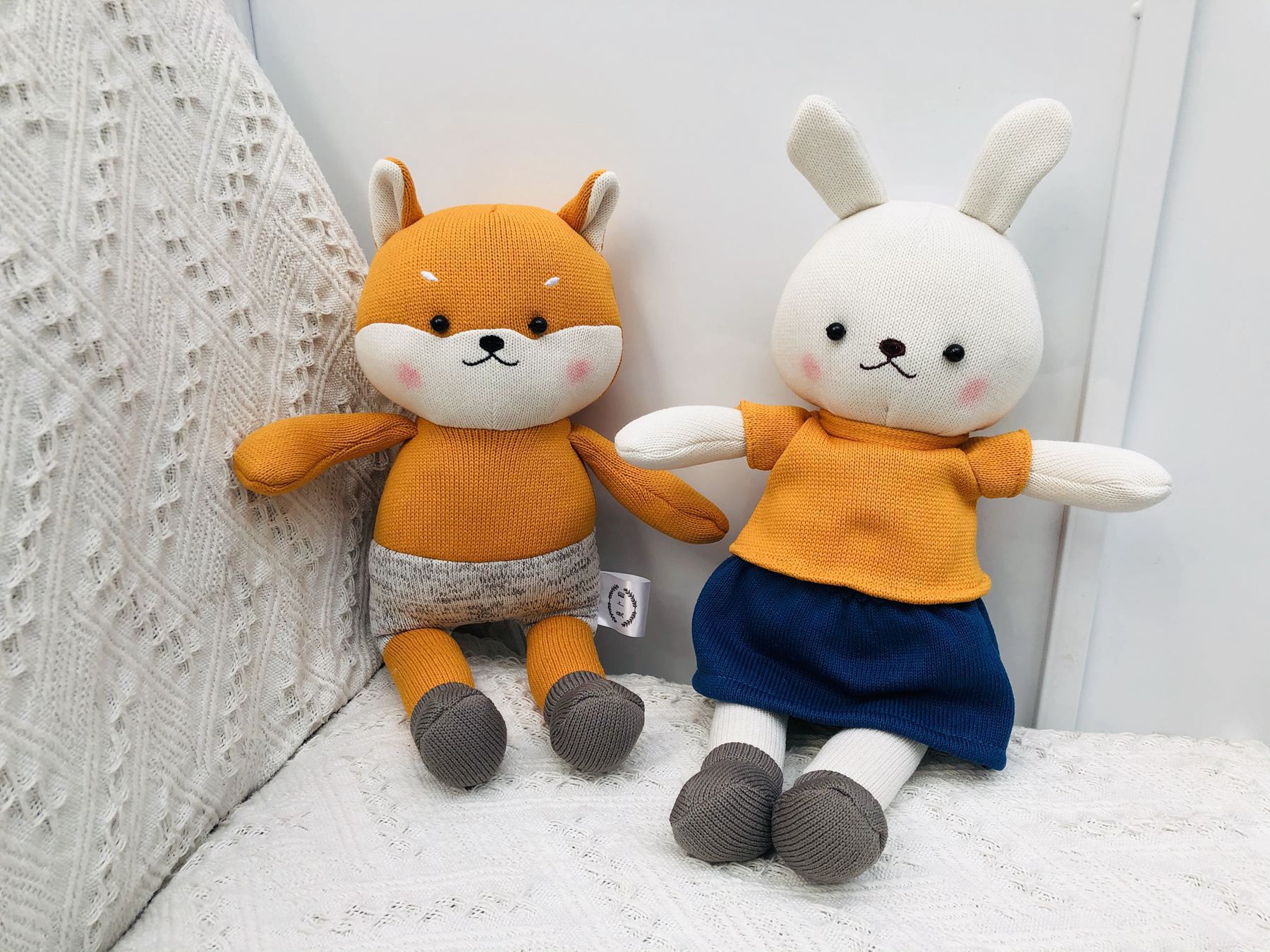 帮手描述图:2020创意新款针织玩偶系列小羊狐狸兔子 送女友