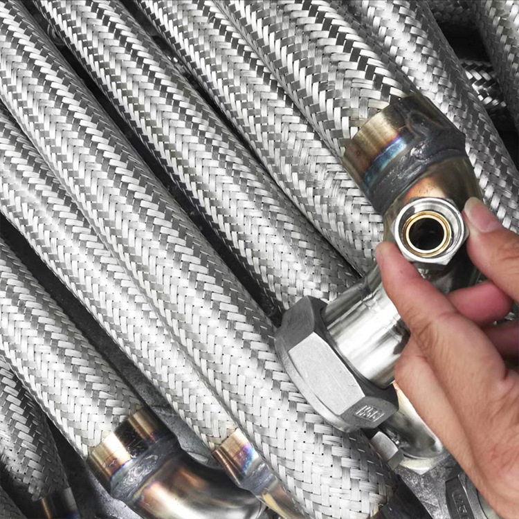 喷淋软管和连接适配器可被安全地用于灭火系统 消防喷淋金属软管