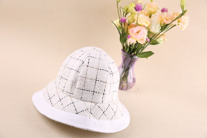 Women's New Autumn and Winter Plaid Trendy Chanel Style Bucket Hat