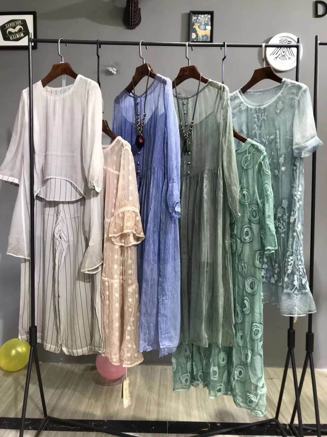 深圳女装幽篁2020桑蚕丝绣花连衣裙批发 uooyaa品牌折扣直播货源