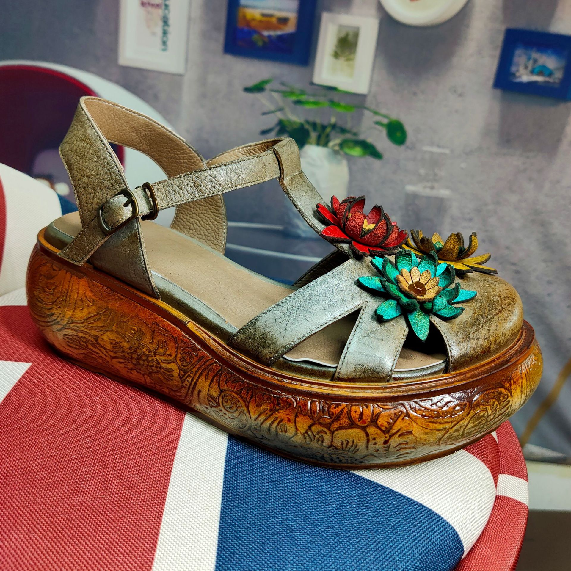 复古罗马凉鞋女2020夏季新款真皮厚底鞋防水台坡跟搭扣女鞋民族风