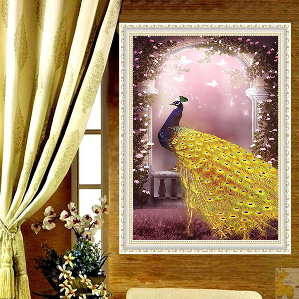 跨境专供新款5d钻石画 金孔雀贴钻客厅装饰画 外贸货源现货供应
