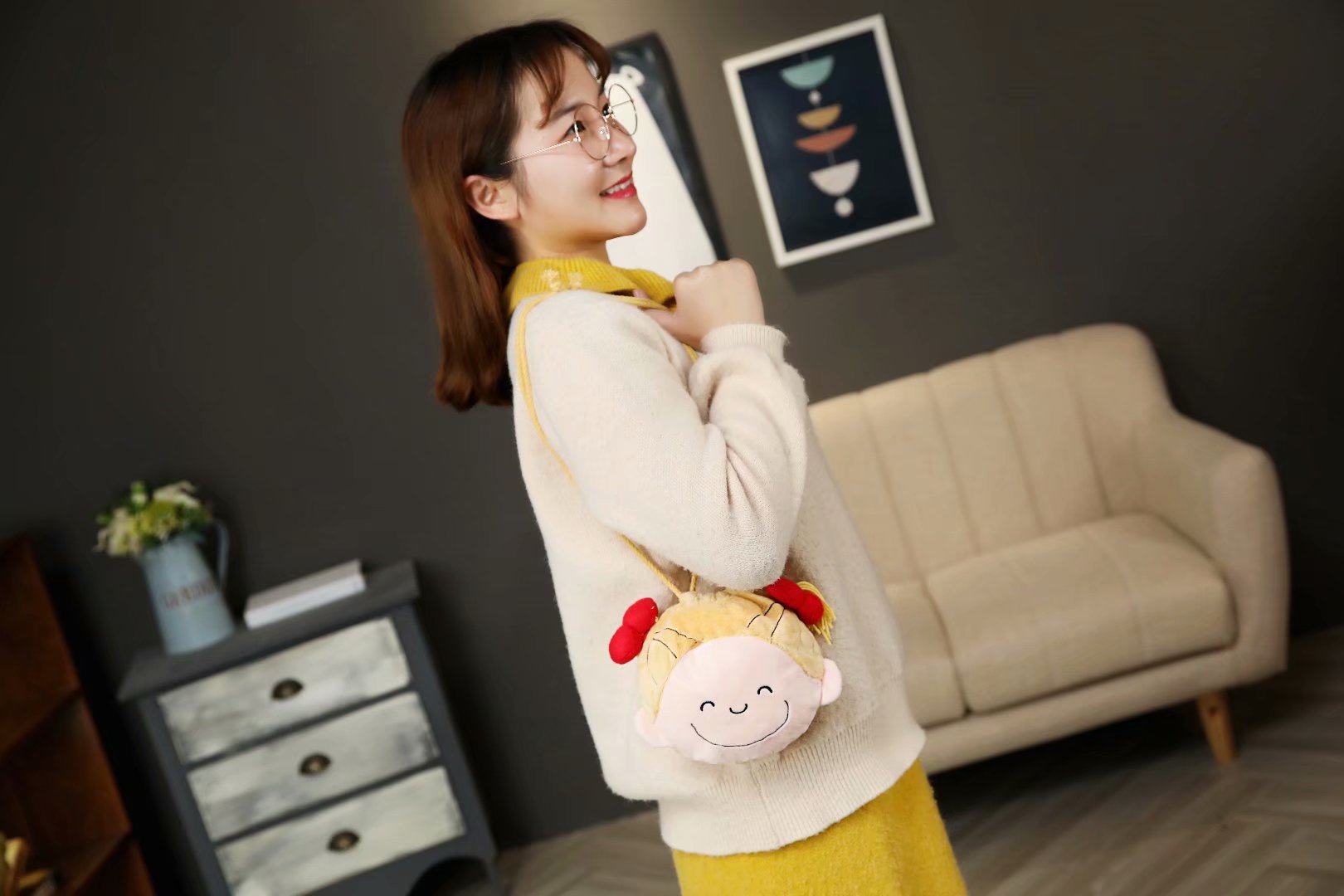 可爱coco酱女孩毛绒束口袋零钱包手机包女生可爱小包包拎袋