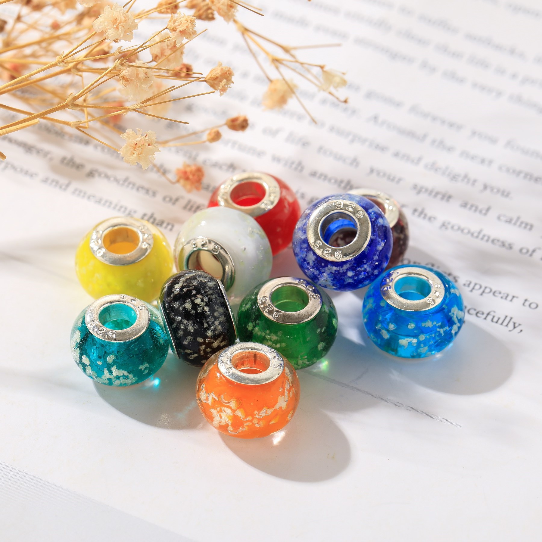 晗钰缘 七彩夜光琉璃大孔珠子 diy琉璃配件材料 手链串珠隔珠批发