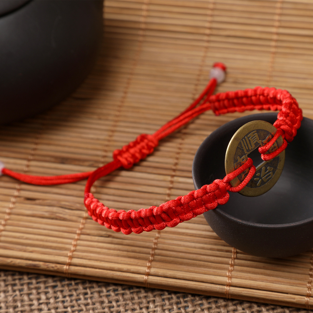 保真黄铜五帝钱手链手工编织红绳铜钱手链转运红绳古钱币乾隆通宝