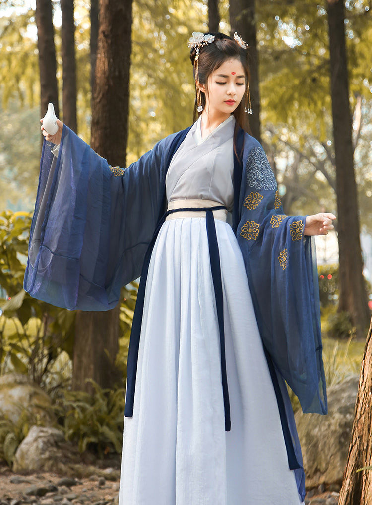 汉服衣服套装女学生齐胸齐腰九尾古装长款凤栖汉服便宜仙女裙秋