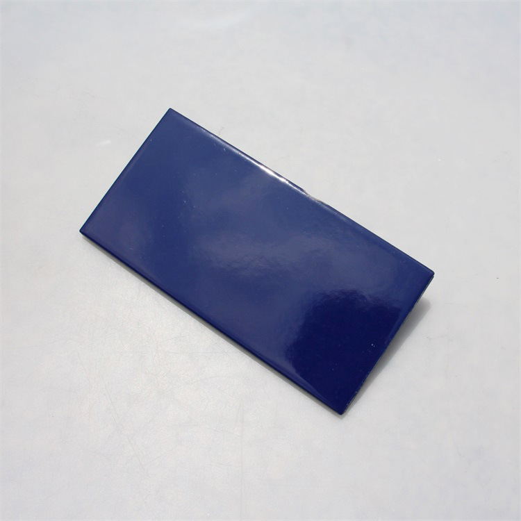 广东生产45×195mm纯天蓝色外墙砖 纯蓝色亮光釉面外墙长条砖