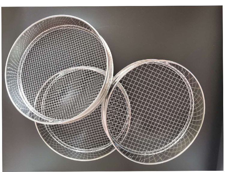 大孔不锈钢筛子 鸽粮荞麦皮筛 黑豆燕麦筛 颗粒土筛 2-6目分样筛