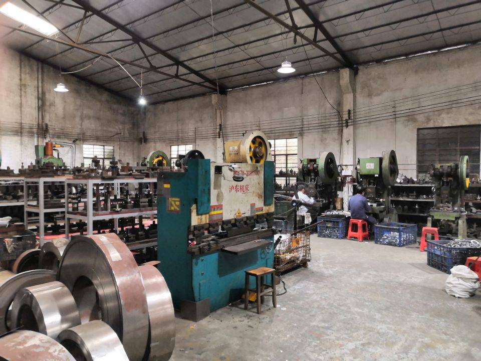 中山市古镇候丰灯饰配件厂工厂-中山市古镇候丰灯饰配件厂厂家,公司