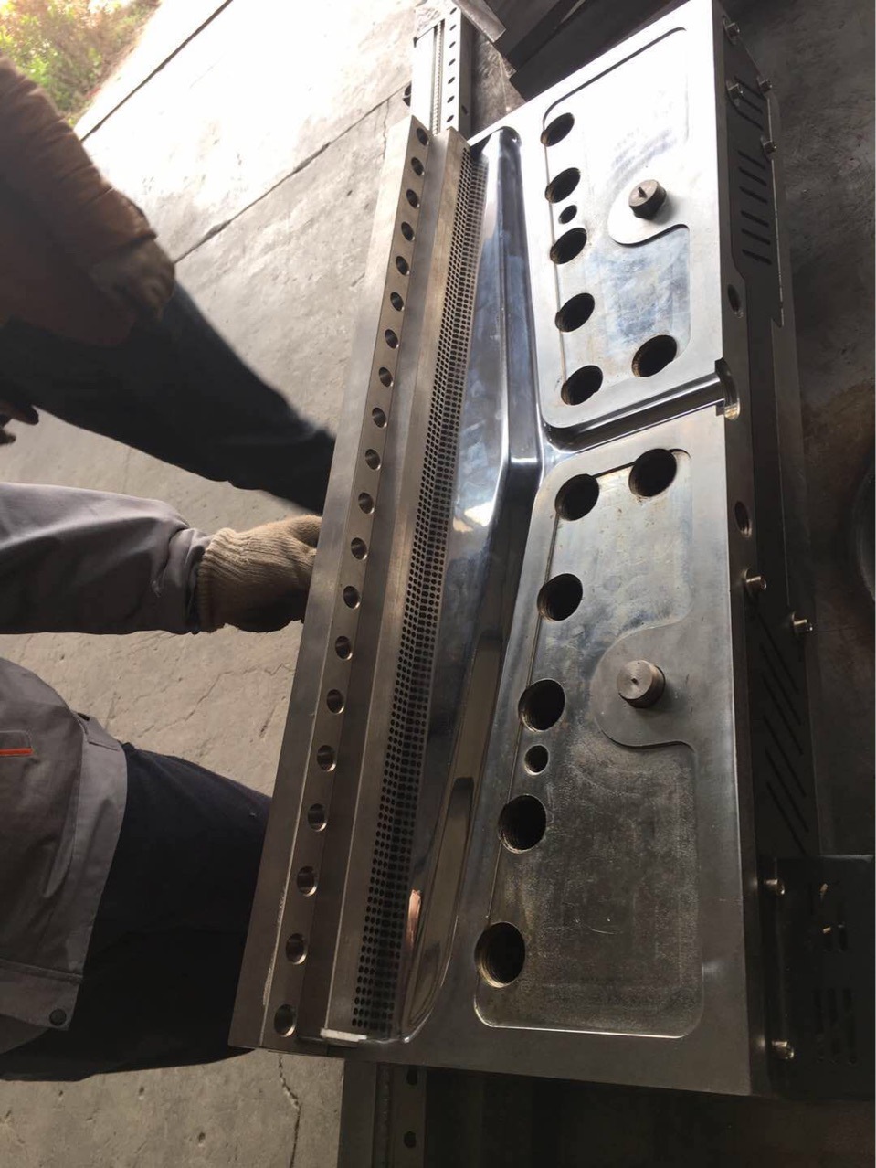 aaa400 600熔喷布模具口罩熔喷布模具熔喷机喷头模具现货定制材料