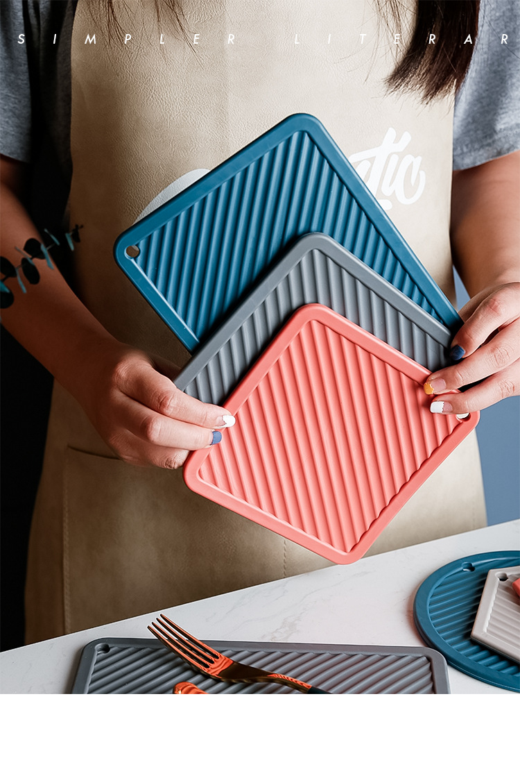 新款条纹ins北欧风简约防烫锅垫 家用可悬挂隔热锅垫杯子垫批发