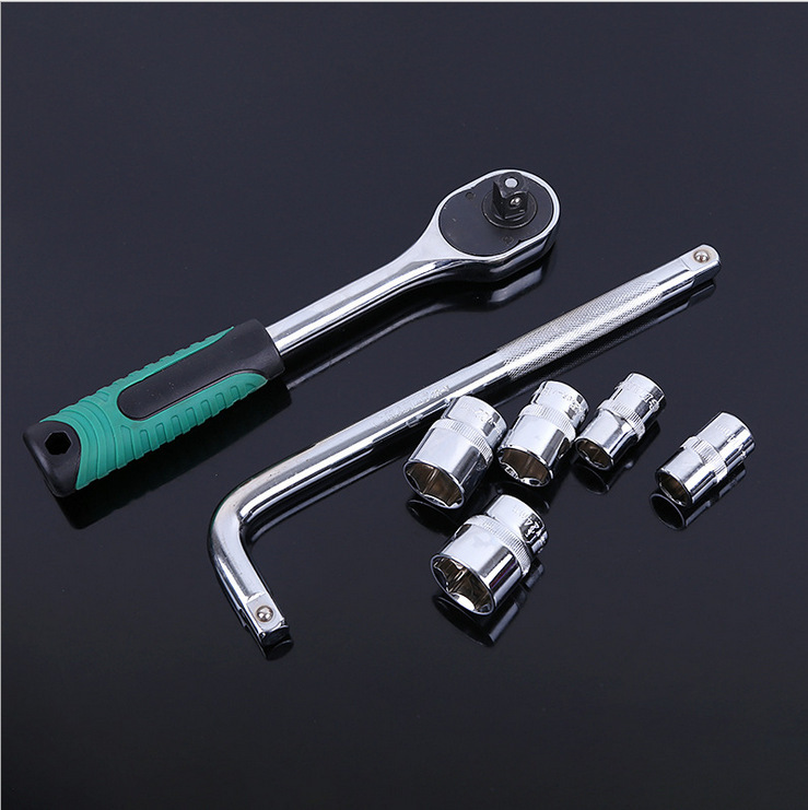 套筒扳手套装13件套汽修机修套筒棘轮扳手组合套管扳手维修工具箱