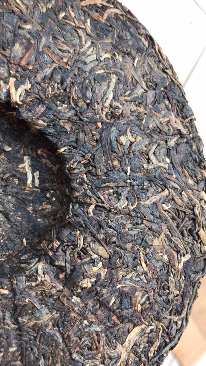 云南普洱茶2005年易武同昌号老生饼