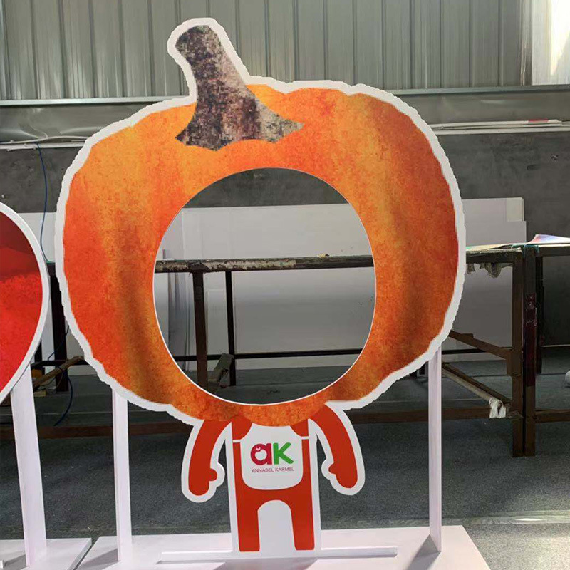 厂家供应雪弗板雕刻写真 人形人像道具kt板展会异型写真kt板定制