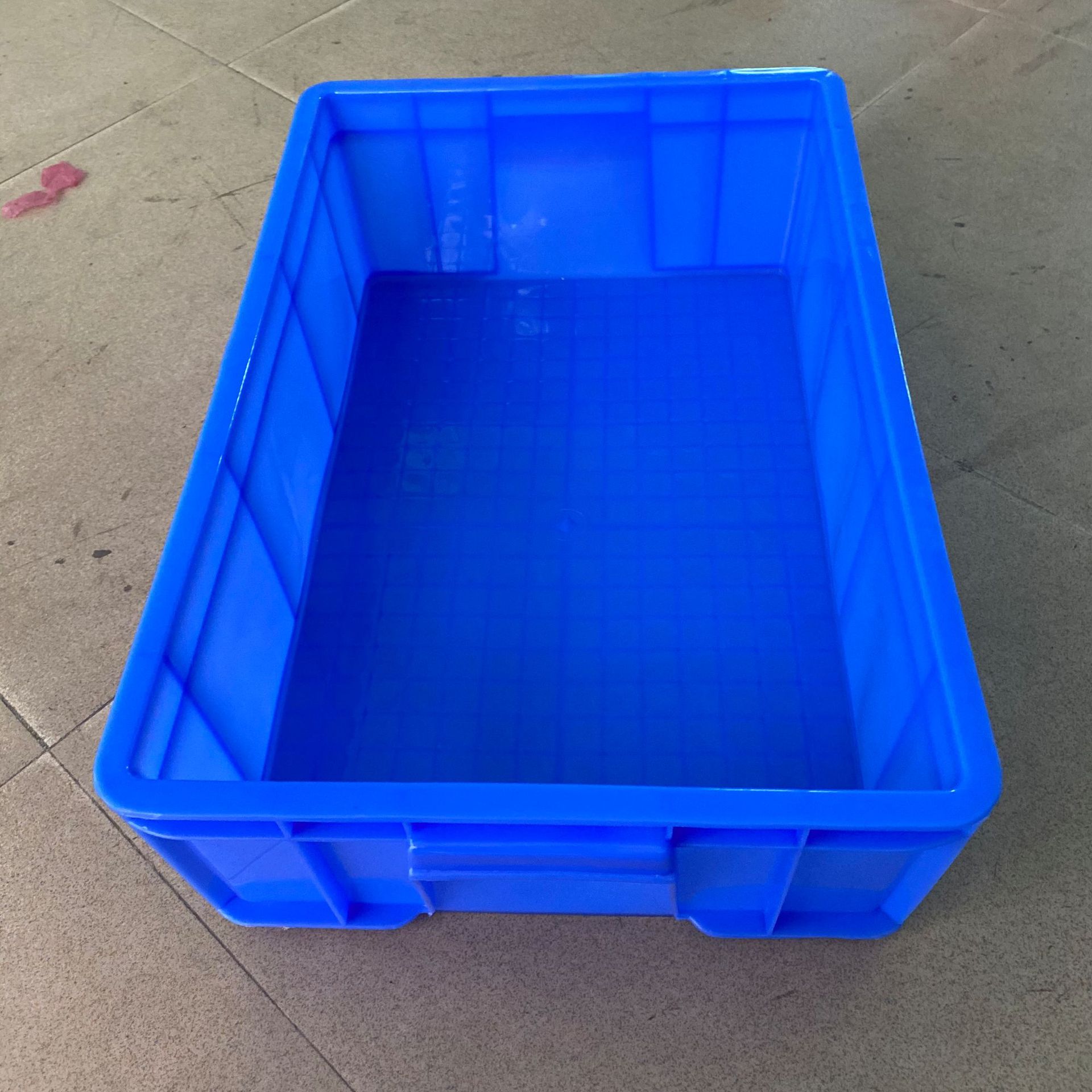 515*350*155mm注塑塑料周转箱 广州熟料塑胶箱 可烫金 印字 15#箱