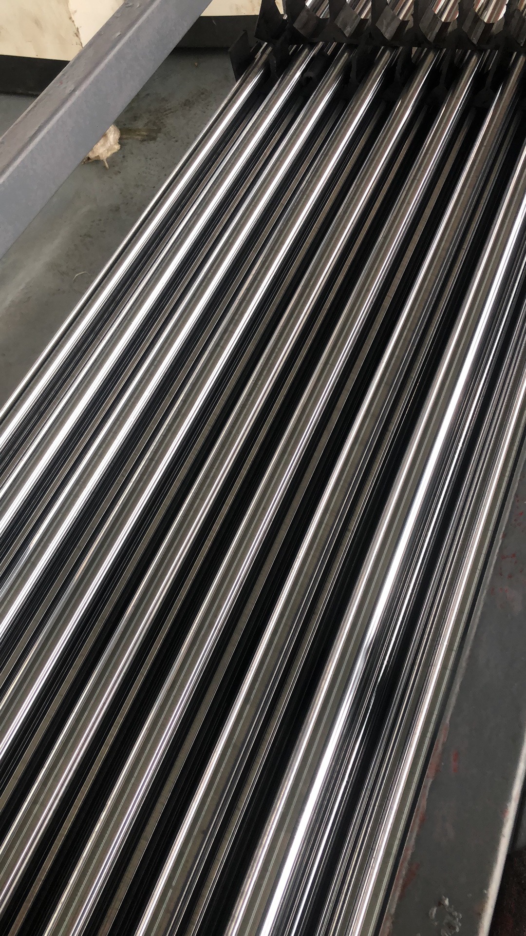 加工标准镀铬光轴空心高耐磨不锈钢硬光轴精密直线活塞杆光轴定制