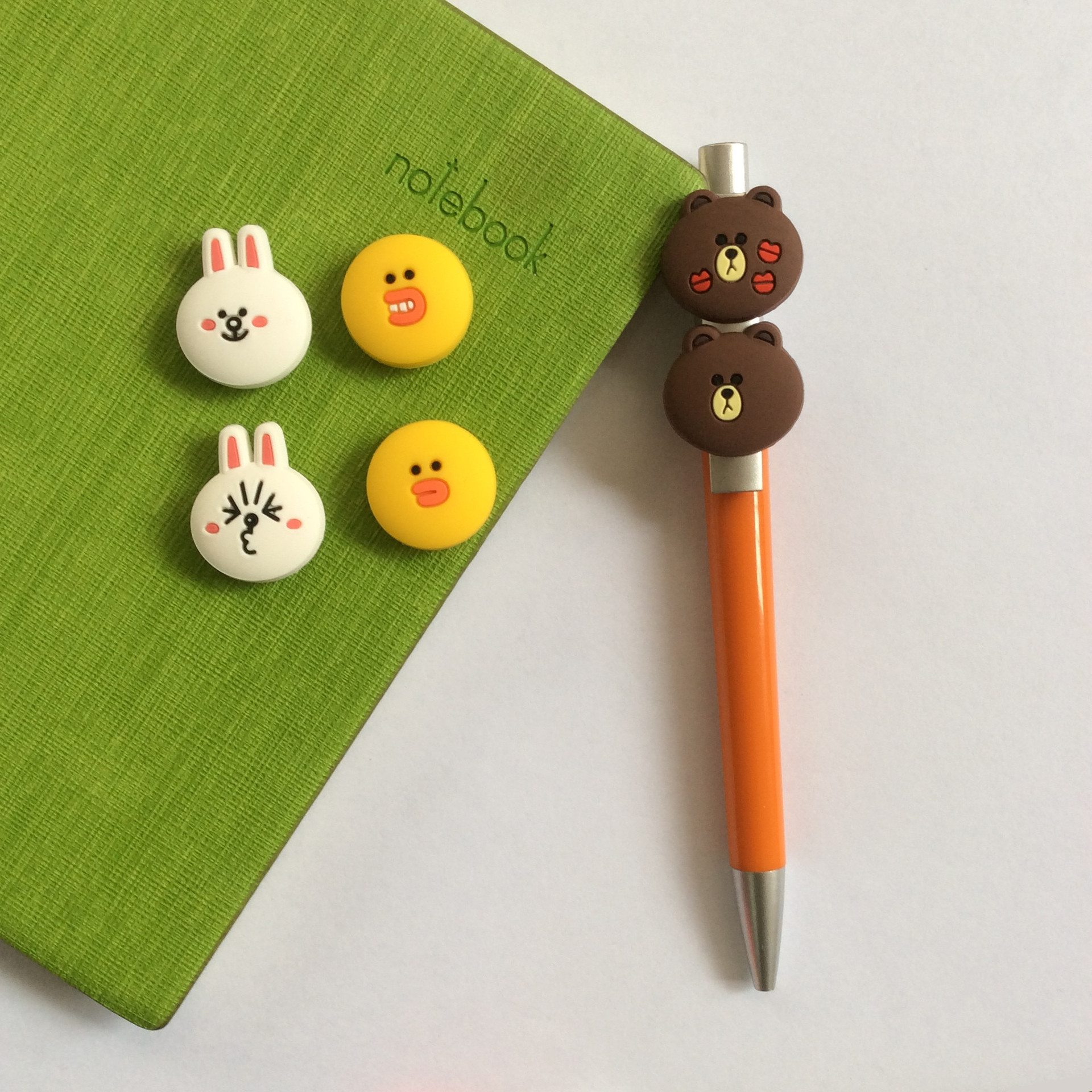 厂家现货小丸子硅胶卡通笔头软胶笔帽 钢笔中性笔文具配件定制